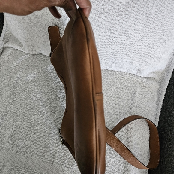 Coach Metro Leather Hippie Shoulder Bag - Picture 4 of 16